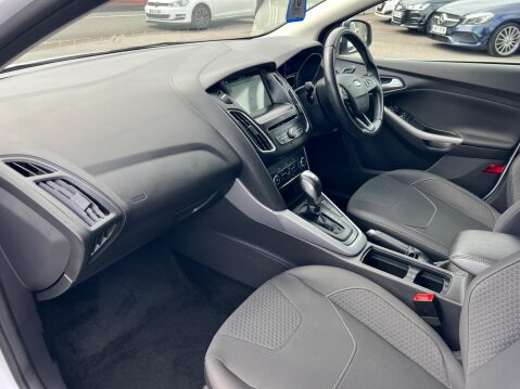 Ford Focus 1.0T EcoBoost Zetec Edition Auto Euro 6 (s/s) 5dr 23