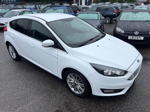Ford Focus 1.0T EcoBoost Zetec Edition Auto Euro 6 (s/s) 5dr 8