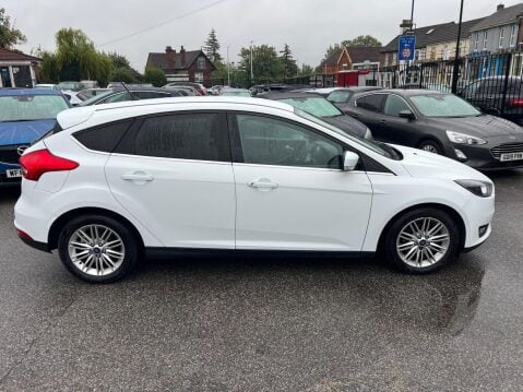 Ford Focus 1.0T EcoBoost Zetec Edition Auto Euro 6 (s/s) 5dr 7