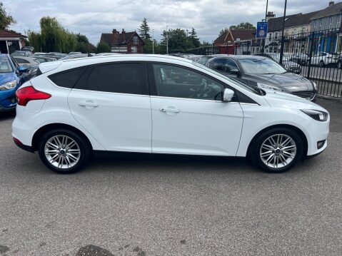 Ford Focus 1.0T EcoBoost Zetec Edition Auto Euro 6 (s/s) 5dr 7