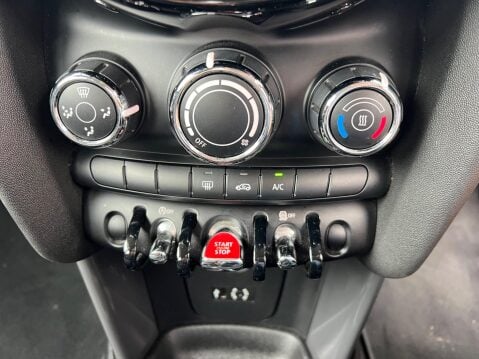 Mini Hatch 1.5 Cooper Euro 6 (s/s) 5dr 22