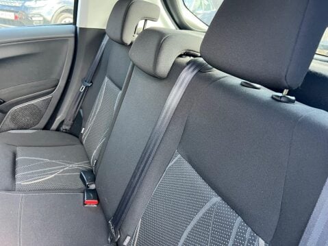 Peugeot 208 1.2 VTi PureTech Active Euro 6 5dr 23