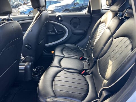 Mini Countryman 2.0 Cooper D Auto ALL4 Euro 5 5dr 31