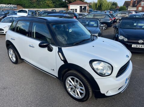 Mini Countryman 2.0 Cooper D Auto ALL4 Euro 5 5dr 8