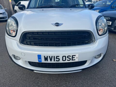 Mini Countryman 2.0 Cooper D Auto ALL4 Euro 5 5dr 9