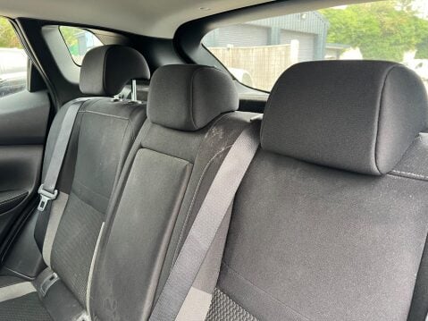 Nissan Qashqai 1.2 DIG-T Acenta Euro 6 (s/s) 5dr 20