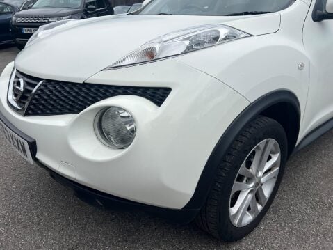 Nissan Juke 1.6 Acenta CVT Euro 5 5dr 10