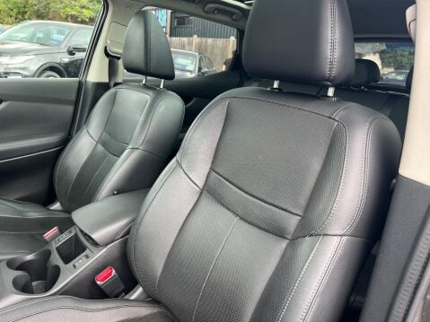 Nissan Qashqai 1.2 DIG-T Tekna 2WD Euro 6 (s/s) 5dr 25