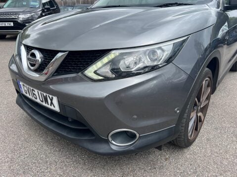 Nissan Qashqai 1.2 DIG-T Tekna 2WD Euro 6 (s/s) 5dr 10