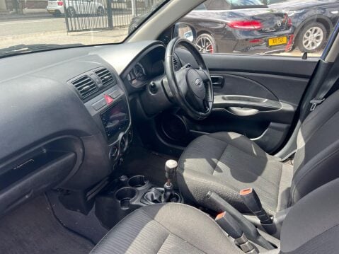 Kia Picanto 1.1 Graphite 5dr 14