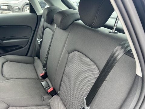 Audi A1 1.0 TFSI SE Sportback Euro 6 (s/s) 5dr 18