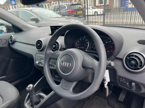 Audi A1 1.0 TFSI SE Sportback Euro 6 (s/s) 5dr 14