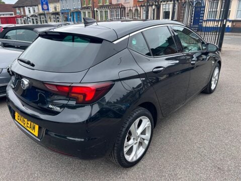 Vauxhall Astra 1.0i Turbo ecoFLEX SRi Nav Euro 6 (s/s) 5dr 5
