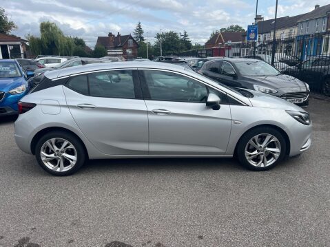 Vauxhall Astra 1.6i Turbo SRi Nav Euro 6 (s/s) 5dr 7