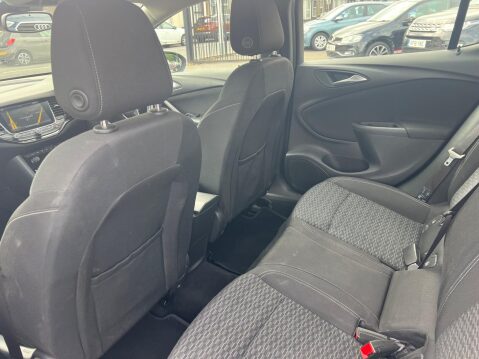 Vauxhall Astra 1.6i Turbo SRi Nav Euro 6 (s/s) 5dr 22