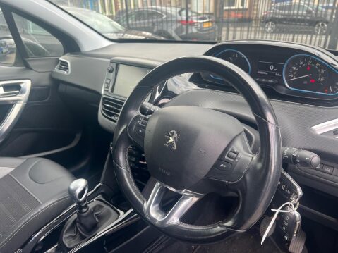 Peugeot 2008 1.2 PureTech GPF Allure Euro 6 (s/s) 5dr 16