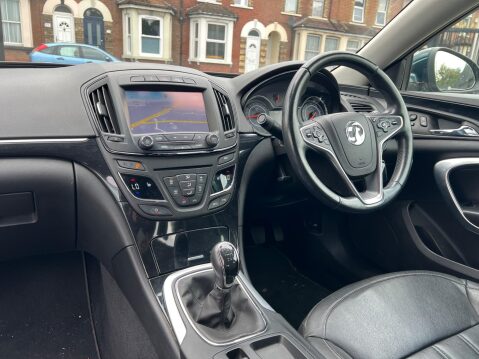 Vauxhall Insignia 1.6i Turbo Elite Nav Euro 6 (s/s) 5dr 11