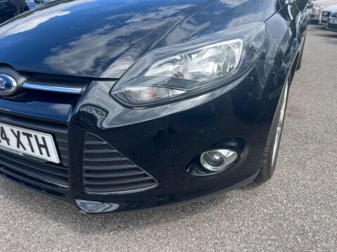 Ford Focus 1.0T EcoBoost Zetec Euro 5 (s/s) 5dr 11