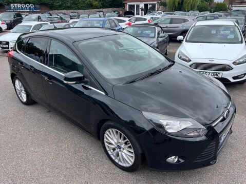 Ford Focus 1.0T EcoBoost Zetec Euro 5 (s/s) 5dr 8
