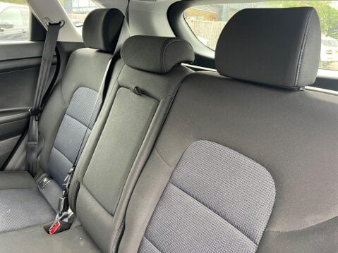 Hyundai TUCSON 1.6 GDi Blue Drive SE Nav Euro 6 (s/s) 5dr 23