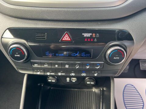Hyundai TUCSON 1.6 GDi Blue Drive SE Nav Euro 6 (s/s) 5dr 35