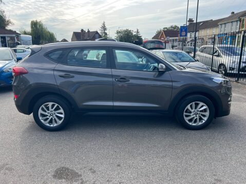 Hyundai TUCSON 1.6 GDi Blue Drive SE Nav Euro 6 (s/s) 5dr 7
