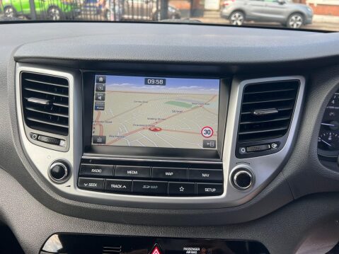 Hyundai TUCSON 1.6 GDi Blue Drive SE Nav Euro 6 (s/s) 5dr 33