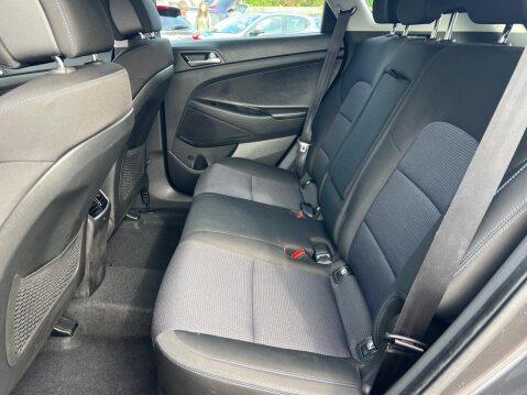 Hyundai TUCSON 1.6 GDi Blue Drive SE Nav Euro 6 (s/s) 5dr 27