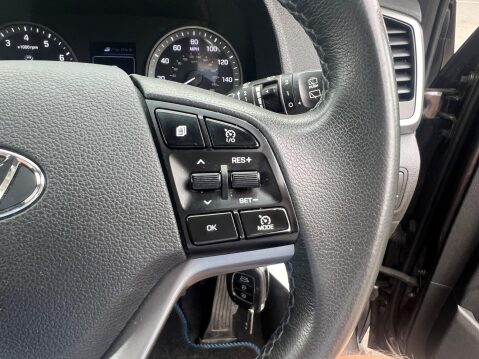 Hyundai TUCSON 1.6 GDi Blue Drive SE Nav Euro 6 (s/s) 5dr 17