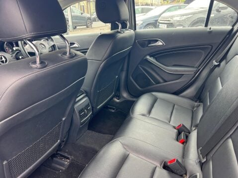 Mercedes-Benz A Class 1.6 A180 Sport 7G-DCT Euro 6 (s/s) 5dr 15