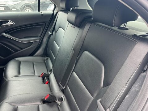 Mercedes-Benz A Class 1.6 A180 Sport 7G-DCT Euro 6 (s/s) 5dr 16