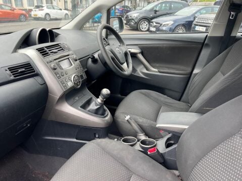 Toyota Verso 2.0 D-4D T Spirit Euro 4 5dr 11