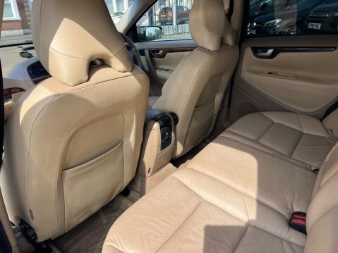 Volvo V70 2.4 D5 SE Geartronic 5dr 14