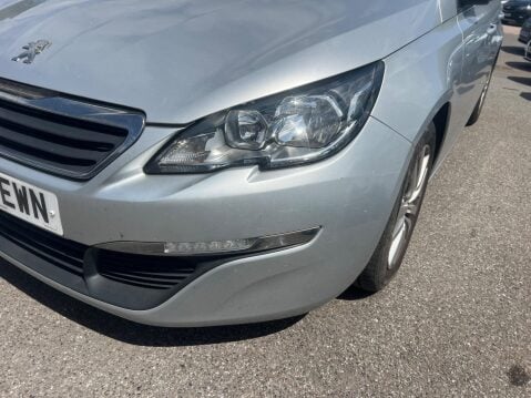 Peugeot 308 1.6 HDi Active Euro 5 5dr 11