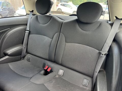 Mini Hatch 1.6 One Steptronic Euro 5 3dr 15