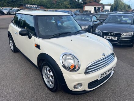 Mini Hatch 1.6 One Steptronic Euro 5 3dr