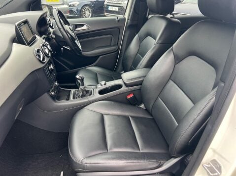 Mercedes-Benz B Class 1.8 B180 CDI BlueEfficiency Sport Euro 5 (s/s) 5dr 24