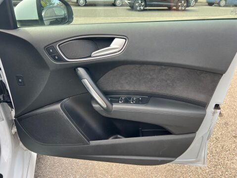 Audi A1 1.6 TDI Black Edition Sportback S Tronic Euro 6 (s/s) 5dr 29