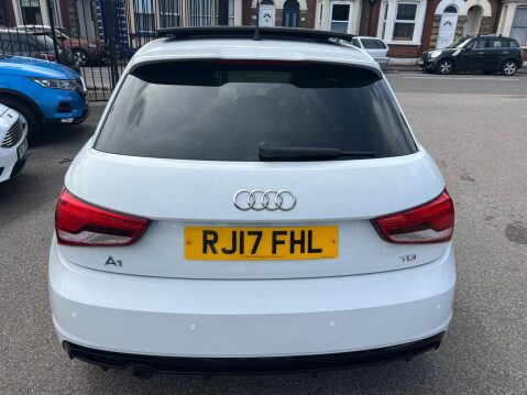 Audi A1 1.6 TDI Black Edition Sportback S Tronic Euro 6 (s/s) 5dr 5