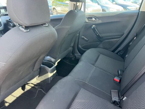 Peugeot 208 1.2 PureTech Active Euro 6 5dr 22
