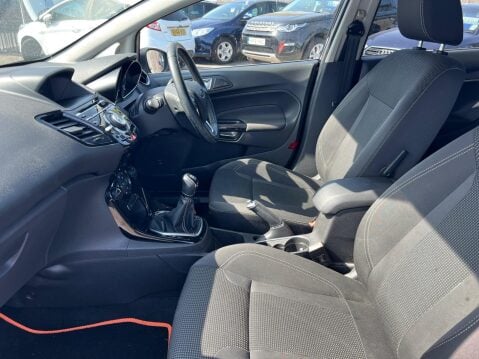 Ford Fiesta 1.0T EcoBoost Titanium Euro 6 (s/s) 5dr 23
