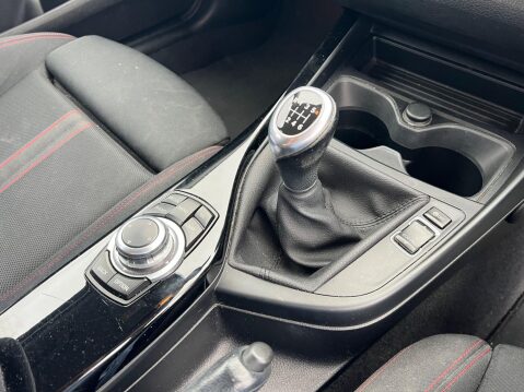 BMW 1 Series 1.5 118i Sport Euro 6 (s/s) 5dr 23