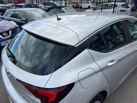 Vauxhall Astra 1.4i Turbo Design Auto Euro 6 (s/s) 5dr 15
