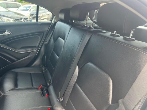 Mercedes-Benz A Class 1.5 A180d Sport (Executive) 7G-DCT Euro 6 (s/s) 5dr 28