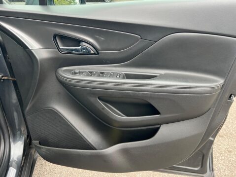 Vauxhall Mokka X 1.6i Elite Euro 6 (s/s) 5dr 28