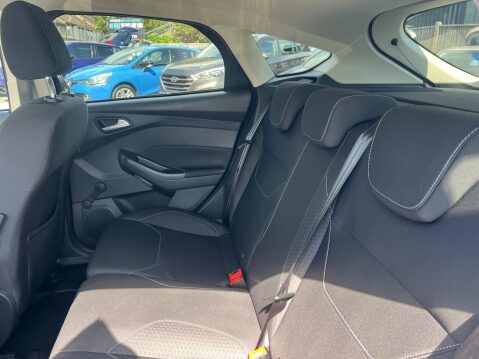 Ford Focus 1.0T EcoBoost Zetec Edition Euro 6 (s/s) 5dr 21