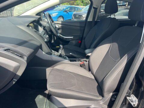 Ford Focus 1.0T EcoBoost Zetec Edition Euro 6 (s/s) 5dr 18