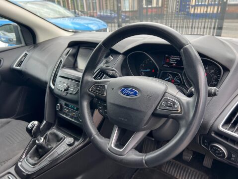 Ford Focus 1.0T EcoBoost Titanium Euro 6 (s/s) 5dr 12