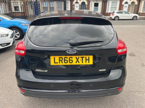 Ford Focus 1.0T EcoBoost Titanium Euro 6 (s/s) 5dr 5