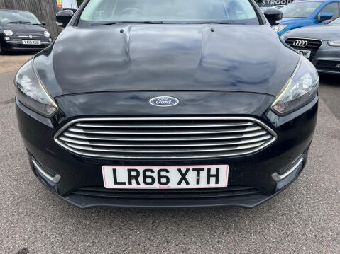 Ford Focus 1.0T EcoBoost Titanium Euro 6 (s/s) 5dr 9